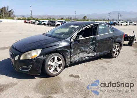 2012 Volvo S60 T5 из США, поврежденный, VIN YV1622FS8C2043545